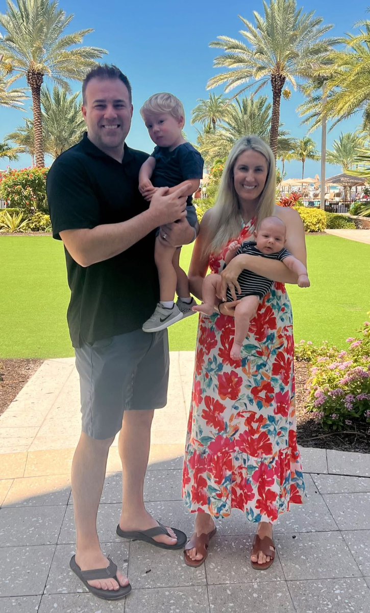 MattDevittWX's tweet image. First trip as a family of four to celebrate Elizabeth’s birthday this past weekend! Stayed local and had a great time on Marco Island! ☀️🌴