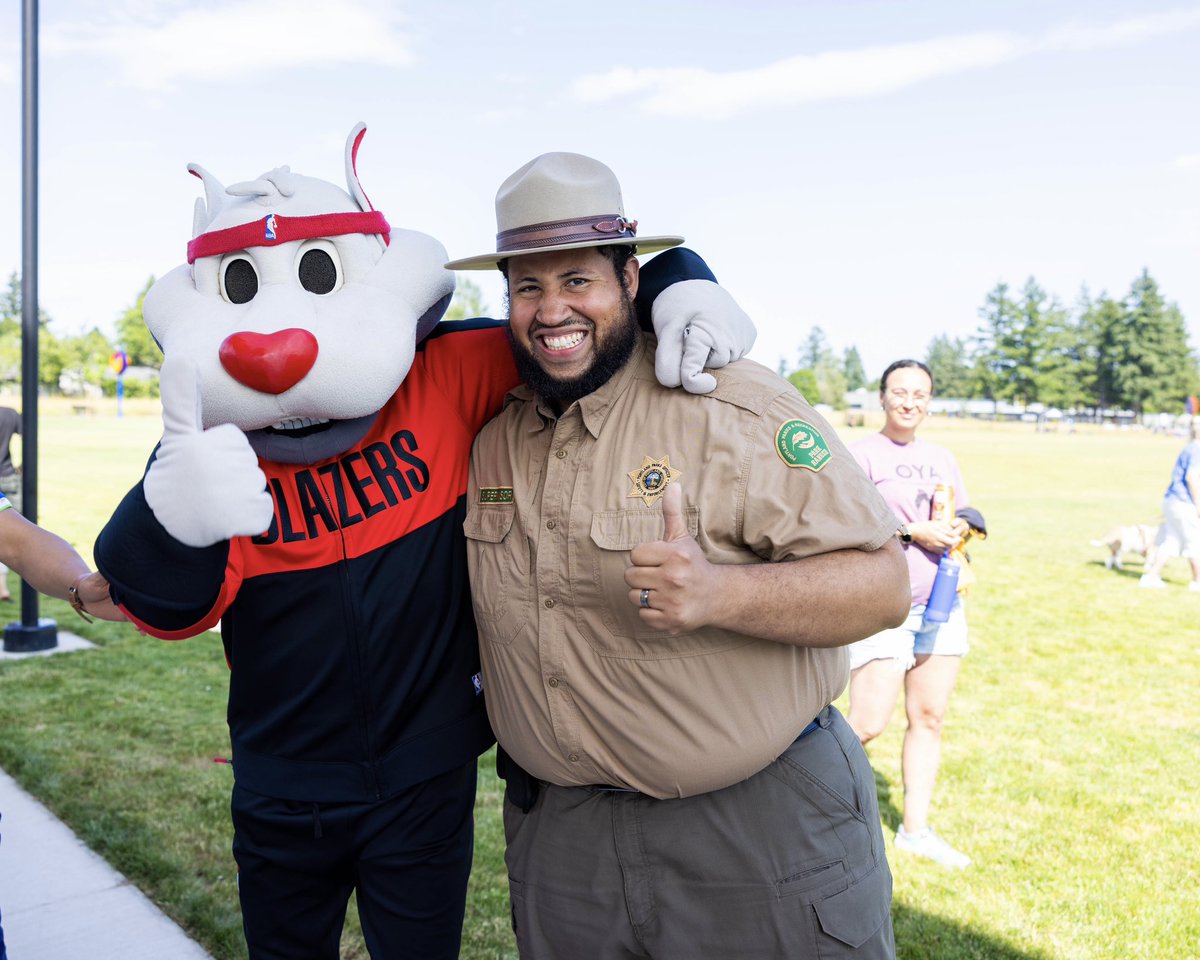 trailblazers's tweet image. Parklane Park is back and better — and so is the community that makes it special ❤️
🔗: portland.gov/parks/hoops