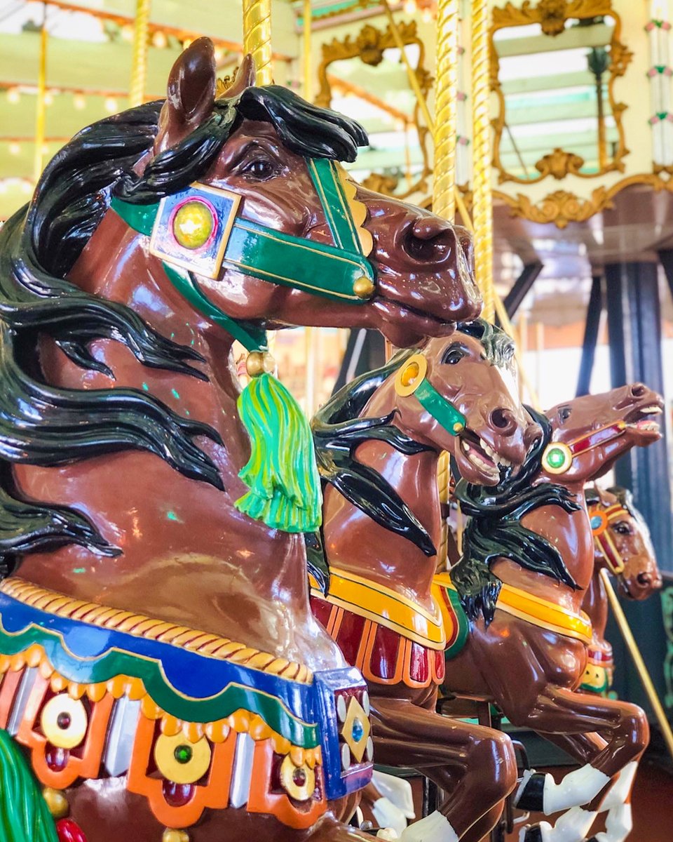 beachboardwalk's tweet photo. #NationalCarouselDay is almost here! Celebrate by heading to the #BeachBoardwalk on Friday, July 25, and taking a spin on the #LooffCarousel. Get here early to receive a FREE brass souvenir carousel ring—limited to only the first 100 riders! Rides open at 11am. ❤️🎠 https://t.co/eiyIezu6cj