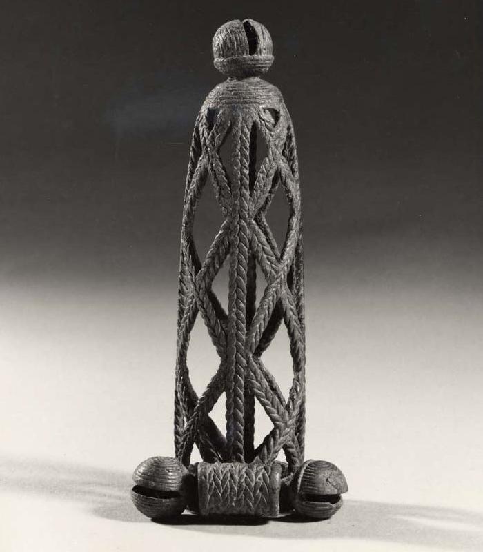 HistorylandHQ's tweet image. Bronze baton handle or penis sheath. Vietnam, 1st-3rd century AD [700x800]