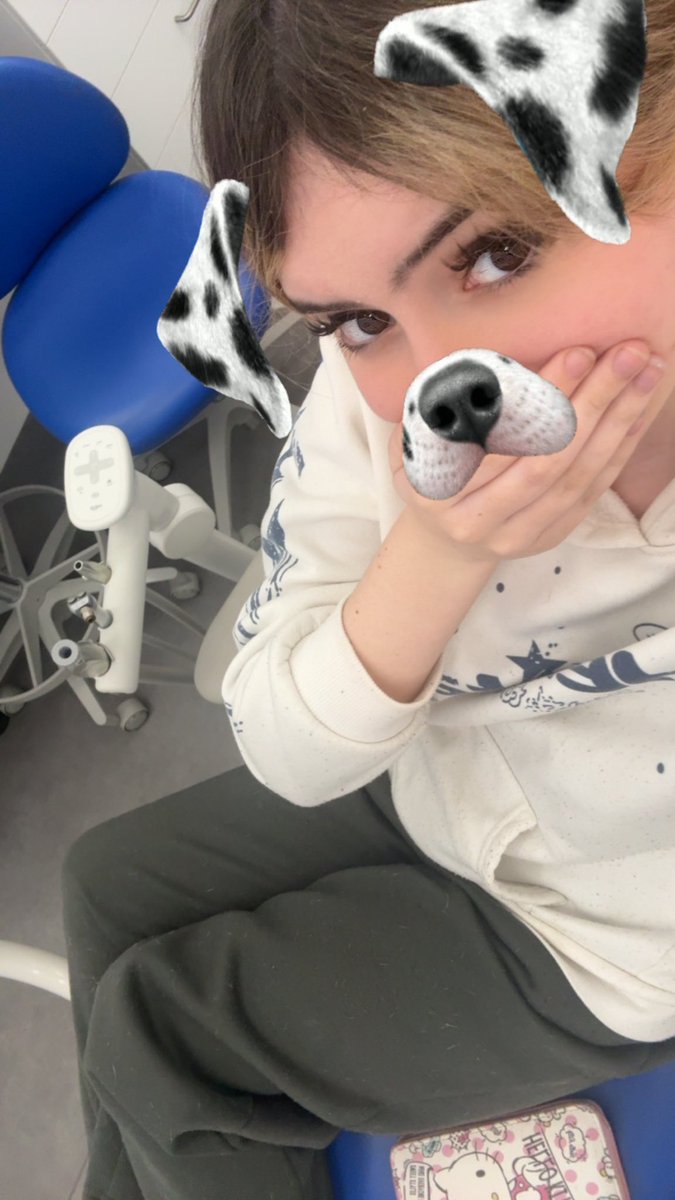 uraviteaaz's tweet image. at the dentist wish me luck guys…