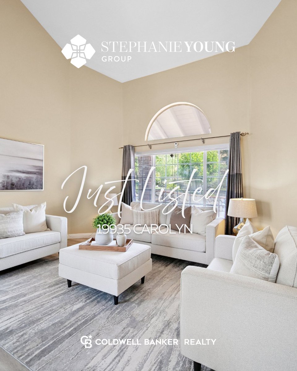 the_stephyoung's tweet photo. JUST LISTED📍 19935 Carolyn Pl, Rowland Heights 

Welcome to your dream home in the hills of Rowland Heights! Perched at the top of a serene cul-de-sac, this stunning residence combines luxurious living with sweeping 270-degree views of city lights, mountains, and rolling hills. https://t.co/GxPyULRkp4