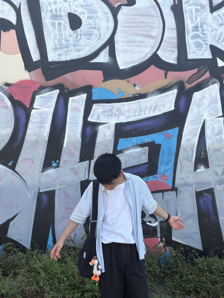 lechchch tweet media