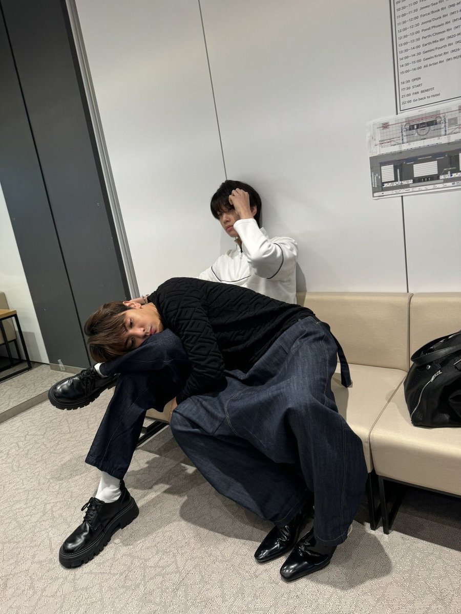 joongsol's tweet image. Dunk= joong&apos;s safe place🏠❤️

#จุงดัง #JoongDunk
