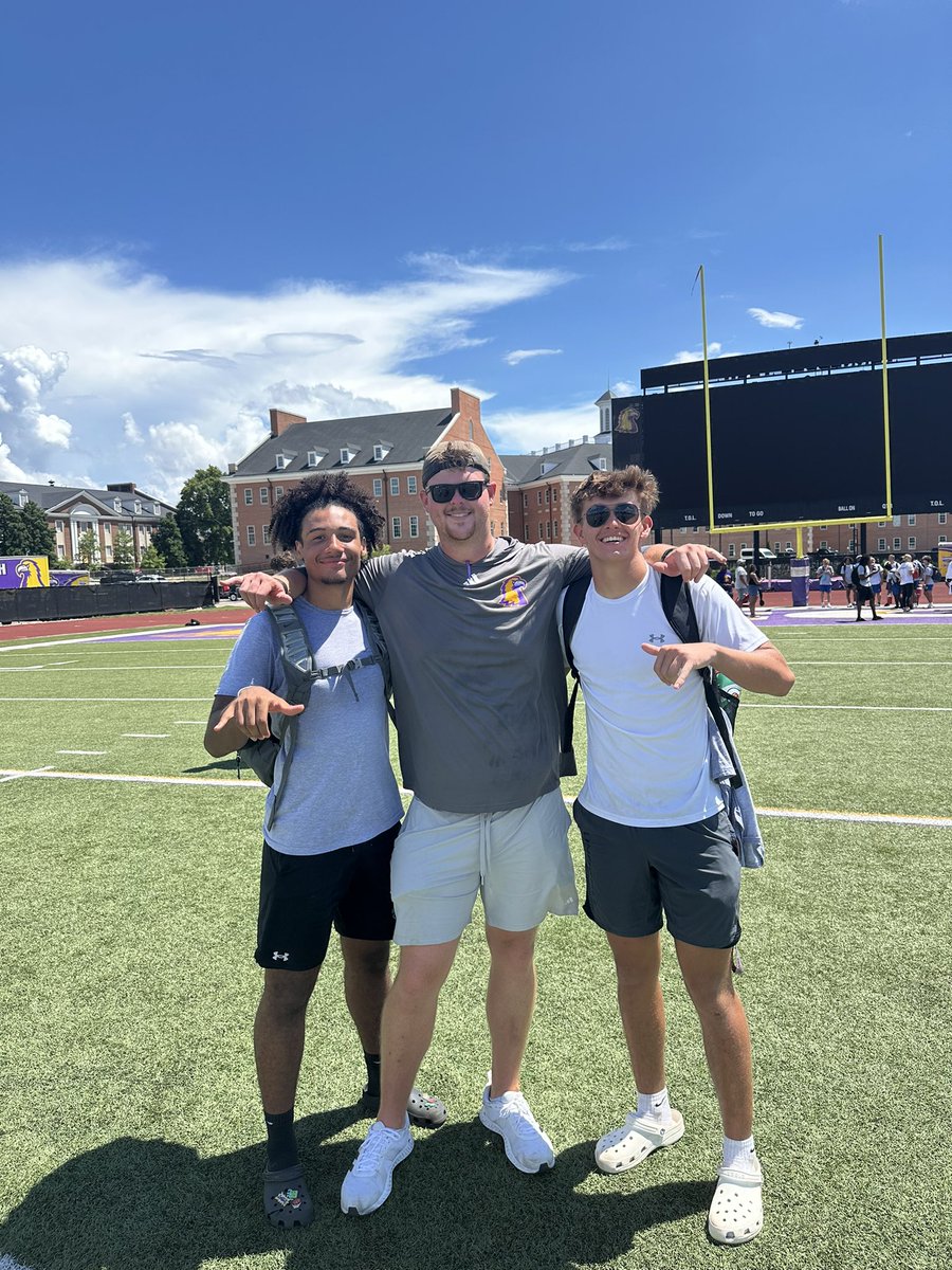 Clarence "Gray" Snodgrass (@graysnod) on Twitter photo Had a super cool time this past weekend at <a href="/CoachWilder353/">Bobby Wilder</a> football camp. Thank you to <a href="/BenblessingBen/">Ben Blessing</a> and <a href="/CoachSPribble/">Stephen Pribble</a> for a great time.
<a href="/CA_CougarsFB/">Clarksville Academy FB</a>
<a href="/CoachBell_CAFB/">Steadman Bell</a> Had a super cool time this past weekend at <a href="/CoachWilder353/">Bobby Wilder</a> football camp. Thank you to <a href="/BenblessingBen/">Ben Blessing</a> and <a href="/CoachSPribble/">Stephen Pribble</a> for a great time.
<a href="/CA_CougarsFB/">Clarksville Academy FB</a>
<a href="/CoachBell_CAFB/">Steadman Bell</a>