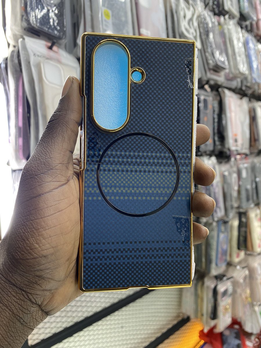 PhoneGuardsKE's tweet image. Samsung Galaxy Fold 6 & 7 Carbon Fiber Cases.
Kshs 5,999/-
Talk to us 🤙0112440060.
📍Iconic Business Plaza 3rd Floor Shop No. T9 Along Moi Avenue.