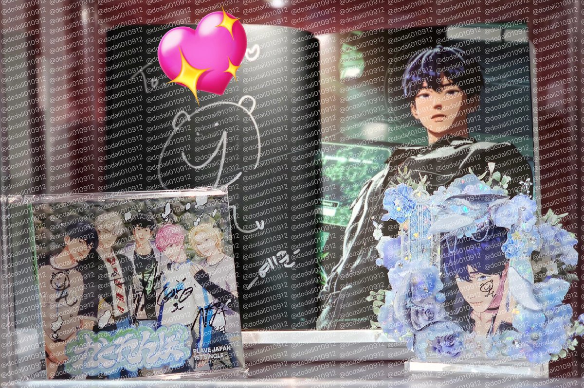 dodali010912's tweet image. 지그재그 래플 응모 이벤트로 당첨된
카쿠렌보 사인 CD 도착!
한정반 앨범 부클릿은 아니고
겉껍데기(?)에 사인이 되어있었습니다 ).(
바아로 장식장으로 이동!!!
감사합니다 소중히 간직할게요💙💜💗❤️🖤