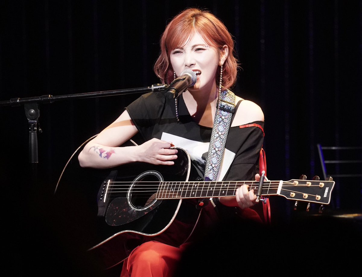 不器用るり tweet media