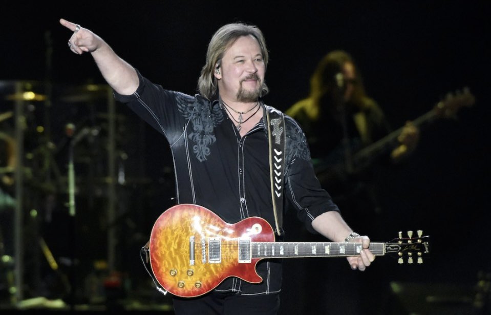 Hi <a href="/carlaensaar97/">Saartje</a> hope you have a super Amazing <a href="/TravisTritt/">Travis Tritt</a> Tuesday🎶