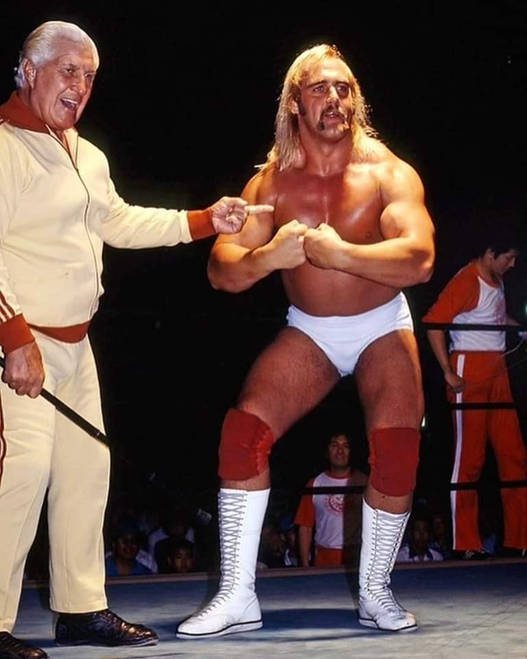 WWE ジャックス製 ハルクホーガン&フレッドブラッシー サンダー