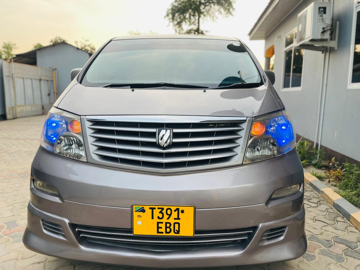 Eng_Matarra's tweet photo. TOYOTA ALPHARD 🔥 🔥 

REG" #EBQ

◾️CC. 2360
◾️FULL AC 🌧 
◾️ENGINE-2AZ
◾️YEAR 2005
◾️SPORT RIMS 
◾️ANDROID TV 🖥 
◾️FULL DOCUMENTS ✅️

BEI - 16.8M

IPO DAR

CALL - 0719542184 https://t.co/548fJNyoOg
