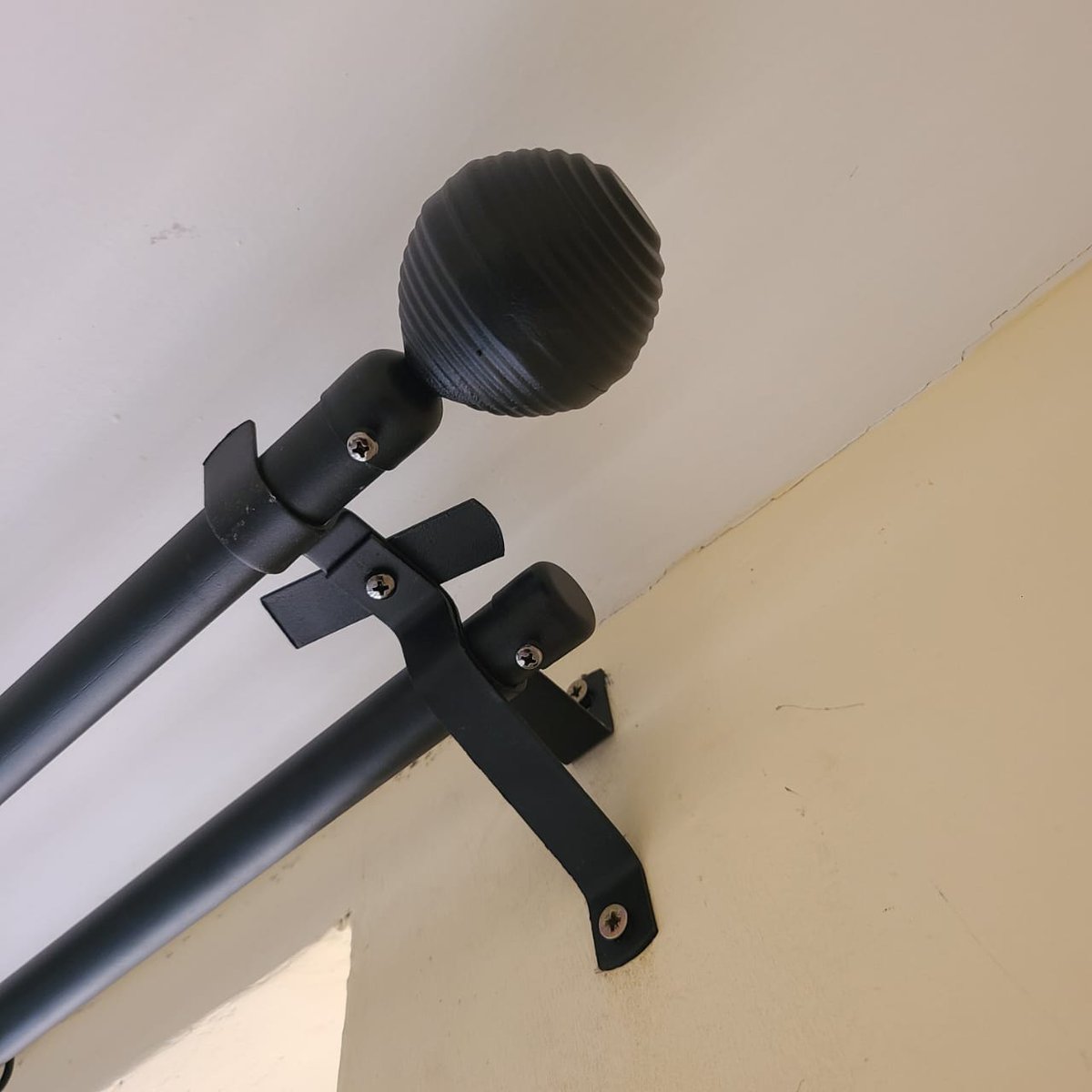 Chumafinest's tweet image. Good morning, order za curtain rods sicome #JengaNasi