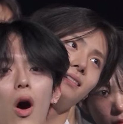 4LEEWON's tweet image. my classmate buddy 🥺