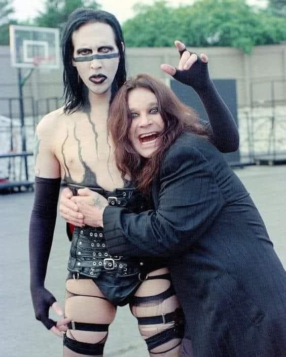 birgerstoffer66's tweet image. Marilyn Manson &amp;amp;  Ozzy Osbourne 
🤘🤘🤘
