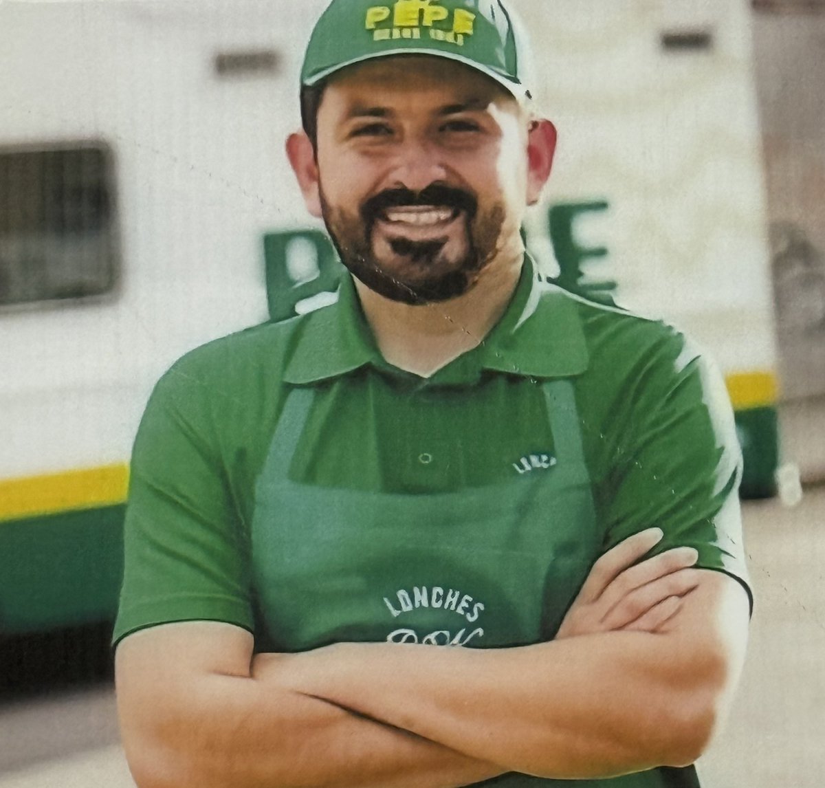 ClaudioMercadoR's tweet image. Con satisfacción entrevisté a Don José Heliodoro Ríos Rodarte, creador de los famosos y ricos “Lonches Don Pepe”, referente en la comida tradicional del Durango cotidiano.
Don Pepe toda una leyenda comenta que este año su creación cumple su 62 aniversario
Abrazo a él y su familia
