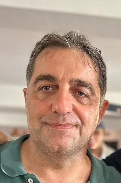 Hablemos de Santiago Valero.

El periodista que más mal ha hecho al RZ. Más de 3.000 noticias y ninguna con una relevancia real, todo bulos y filtraciones en contra del RZ, con el único objetivo de tumbar al club. 

Sin duda, una de las lacras más grandes del entorno zaragocista.