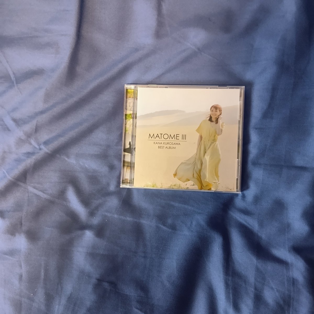 gumi_music7843's tweet photo. かなさんのMATOME3のCD
聴けば聴くほど深まりますね👍
いつもはピアノやアコギの弾き語りでしか聞いた事がないので
バンドサウンドになると改めて凄いです😅
特にナガミヒナゲシがバンドサウンドになるとサイコーです👍
家・車用に買って良かったです😊
@6markStart
#くろさわかな
#MATOME3 https://t.co/5X7M913ogD