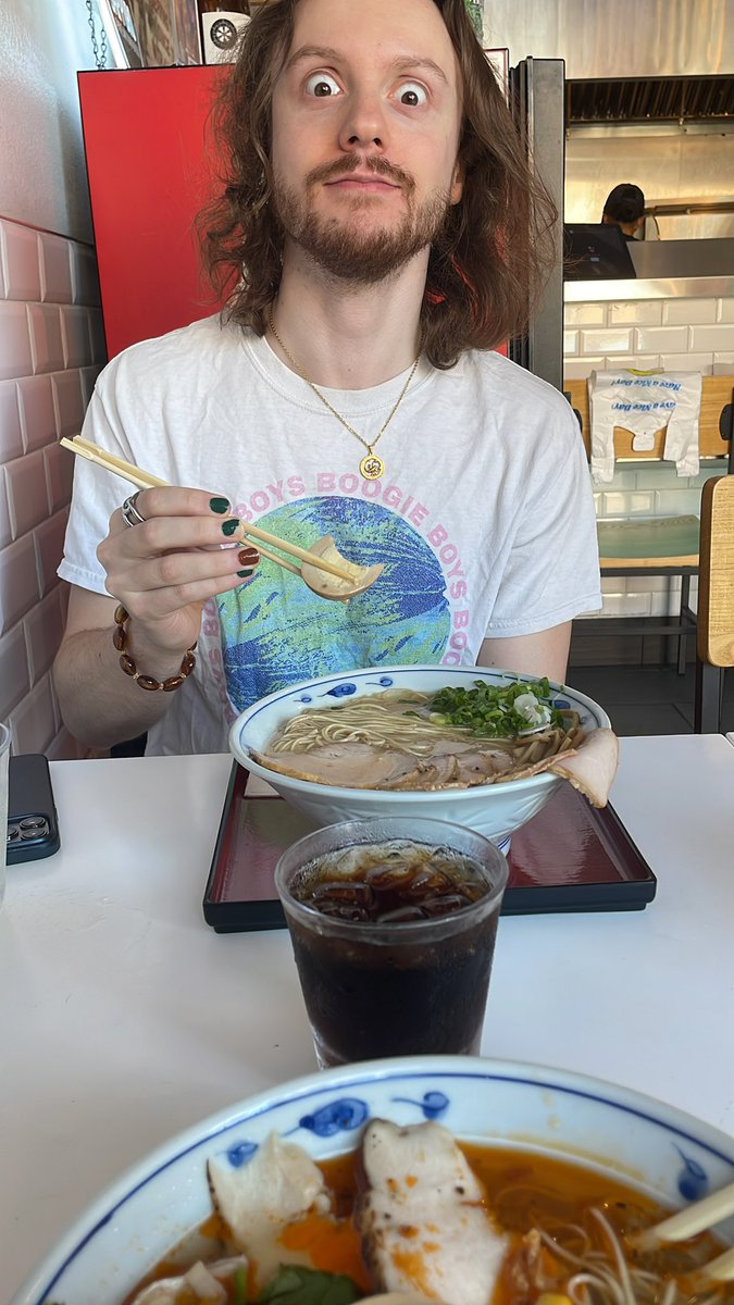 On a date, kinda nervous, he keeps staring at me 🫣🫣🫣