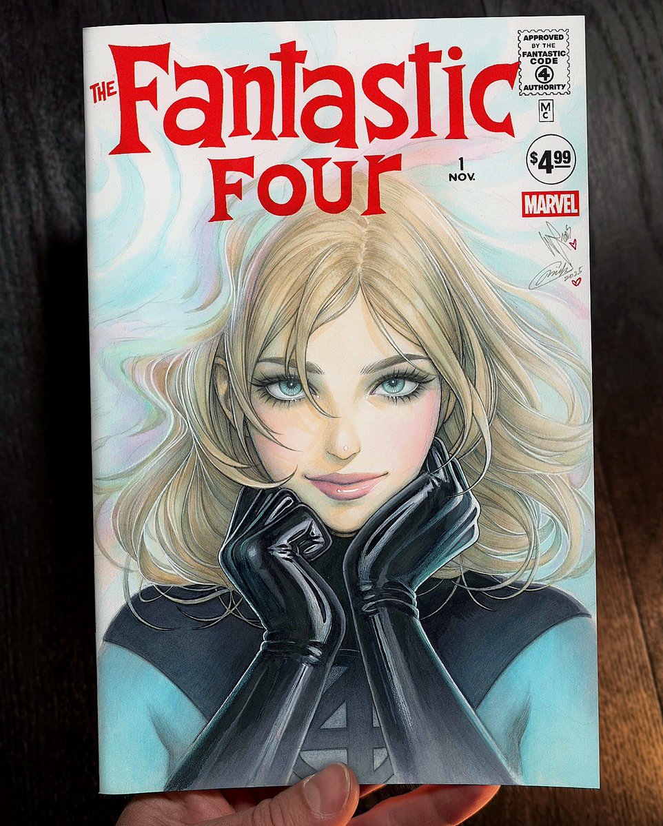 Invisible Woman Susan Storm / Fantastic Four collaboration sketch cover with Warren Louw ✨