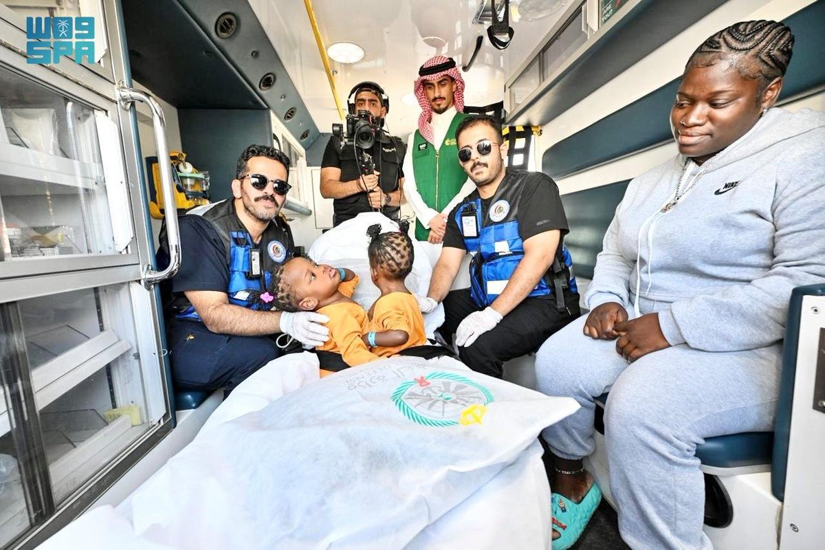 إنفاذًا لتوجيهات #خادم_الحرمين_الشريفين وسمو #ولي_العهد..
وصول التوأم الملتصق الجامايكي "أزاريا وأزورا إيلسون" إلى الرياض.
spa.gov.sa/N2369054
#واس