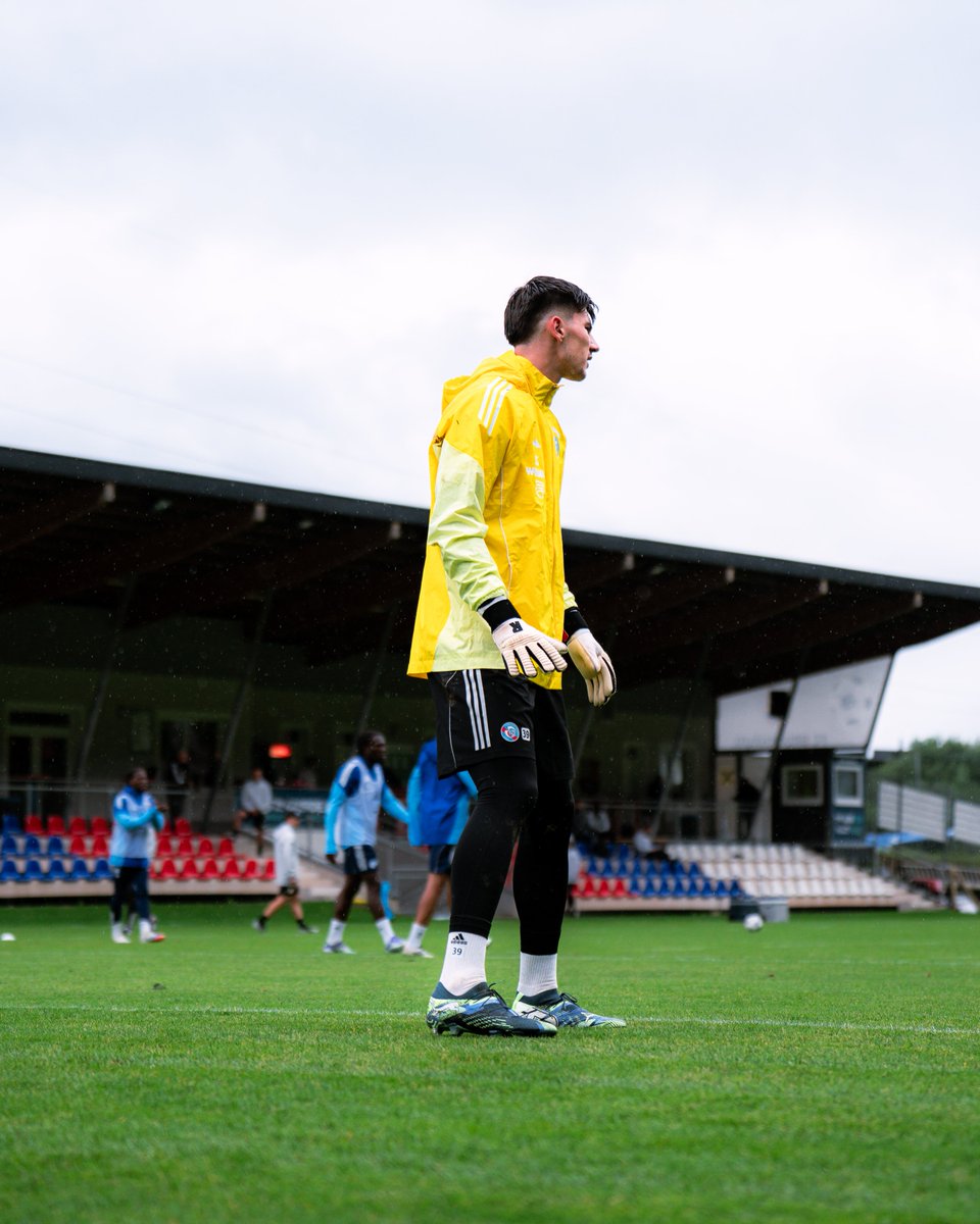 RCSA_English's tweet image. A first session for Mike Penders