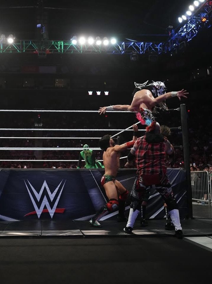 Psychooriginal's tweet image. ¡Somos La potencia Mundial de la Lucha Libre!
Excelente inicio de semanas para todos , sigamos trabajando DURO en todo Psycho Locos , para lograr nuestros objetivos .
#wwemexico #supershow @wweespanol @luchalibreaaa