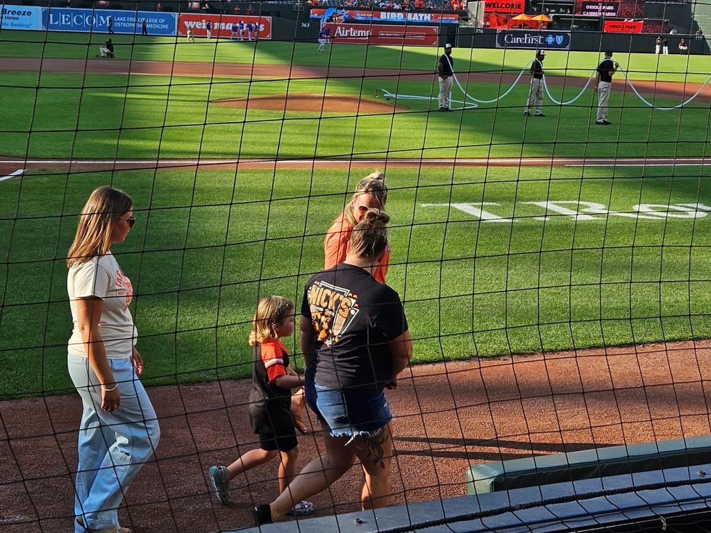 AACountySchools's tweet image. The Orioles tonight paid tribute to the legacy of Mo Gaba on the anniversary of his passing by honoring this year's winners of the Mo Gaba Positivity and Perseverance Awards. T#BelongGrowSucceed #AACPSFamily #MoStrong #OurStory