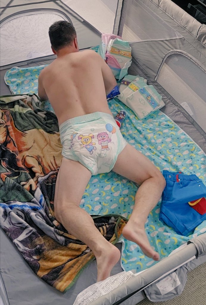 abdl_mikey tweet picture
