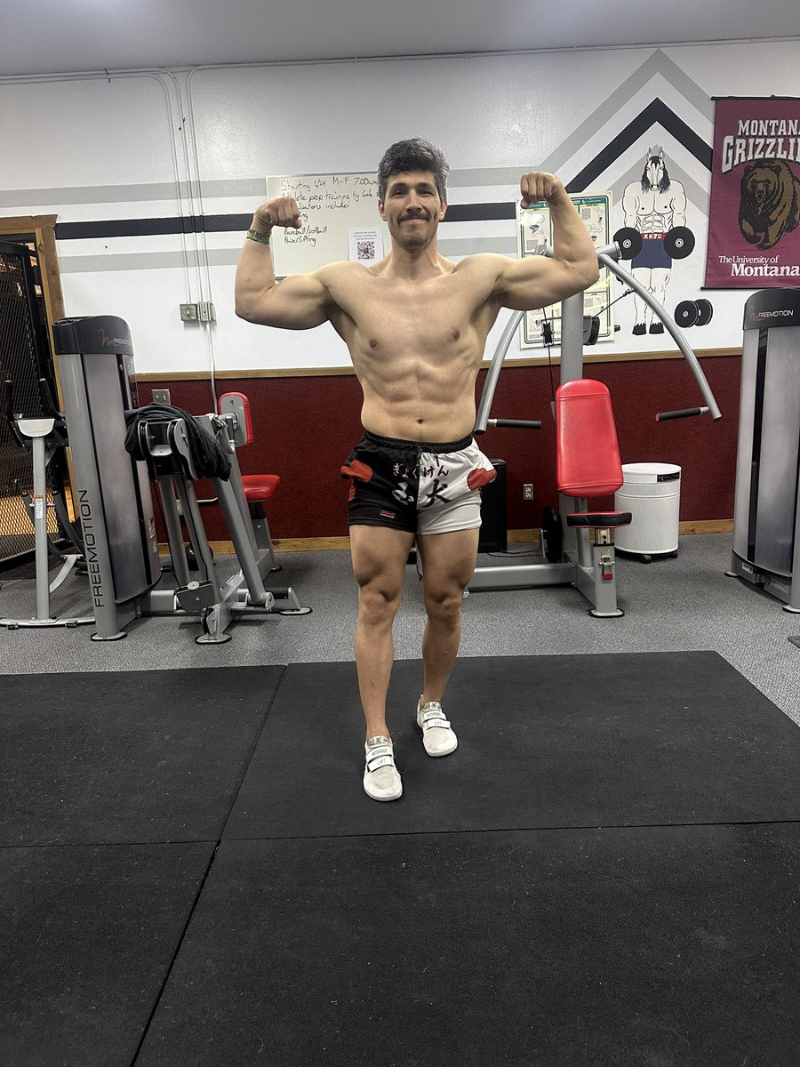 colemc1's tweet photo. Offseason training begins. https://t.co/qoAeEsa1J8