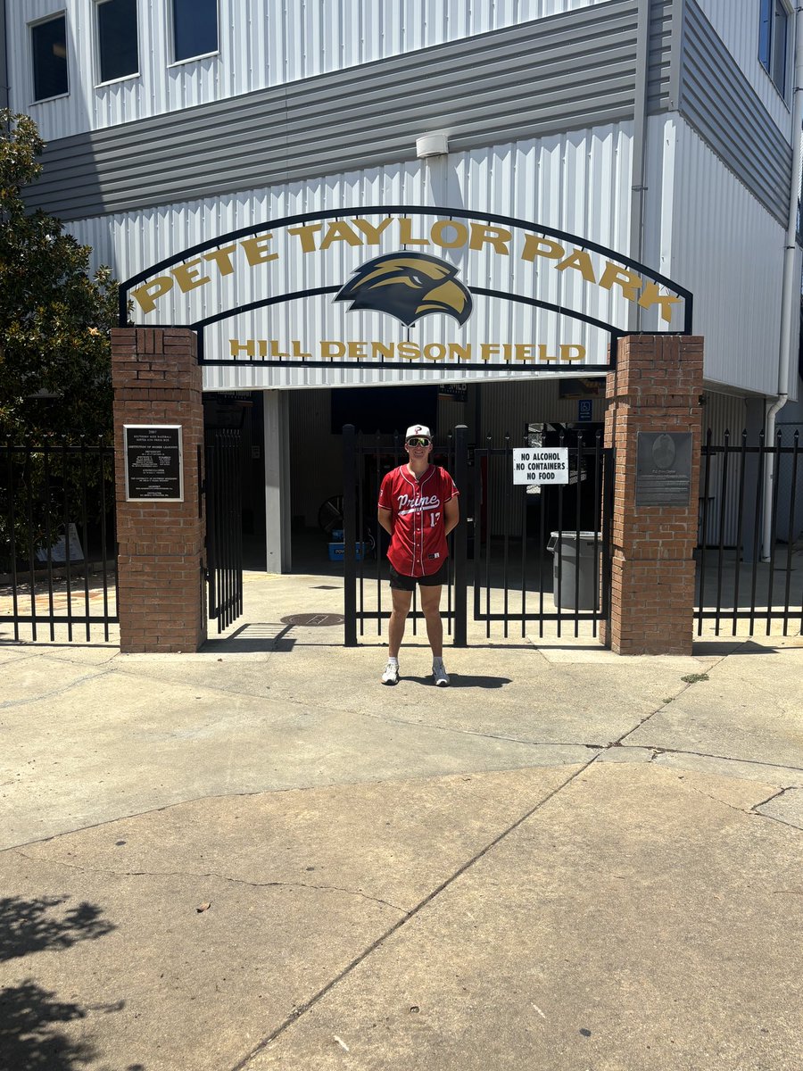 Jake Holderfield (@jakeholderfield) on Twitter photo Spent some time during the last summer ball tournament visiting some of the nicest schools in the Southern Mississippi area including Mississippi Gulf Coast, Pearl River, Southern Miss, and William Carey University!
<a href="/MGCCC_Baseball/">MGCCC Baseball</a> <a href="/PRCC_Baseball/">Pearl River Baseball</a>
@southernmissbsb <a href="/WmCareyBSB/">William Carey University Baseball</a> Spent some time during the last summer ball tournament visiting some of the nicest schools in the Southern Mississippi area including Mississippi Gulf Coast, Pearl River, Southern Miss, and William Carey University!
<a href="/MGCCC_Baseball/">MGCCC Baseball</a> <a href="/PRCC_Baseball/">Pearl River Baseball</a>
@southernmissbsb <a href="/WmCareyBSB/">William Carey University Baseball</a>