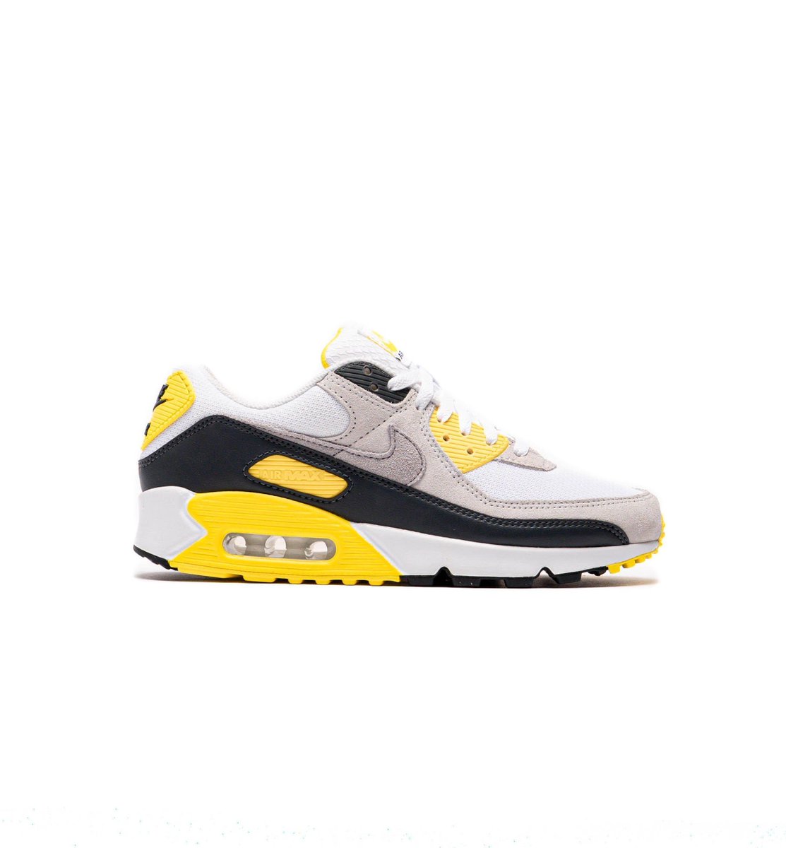 SneakerShouts's tweet image. TOP DEAL: 40% OFF the Nike Air Max 90 "Lightning"
BUY HERE: buff.ly/ABaKm0D