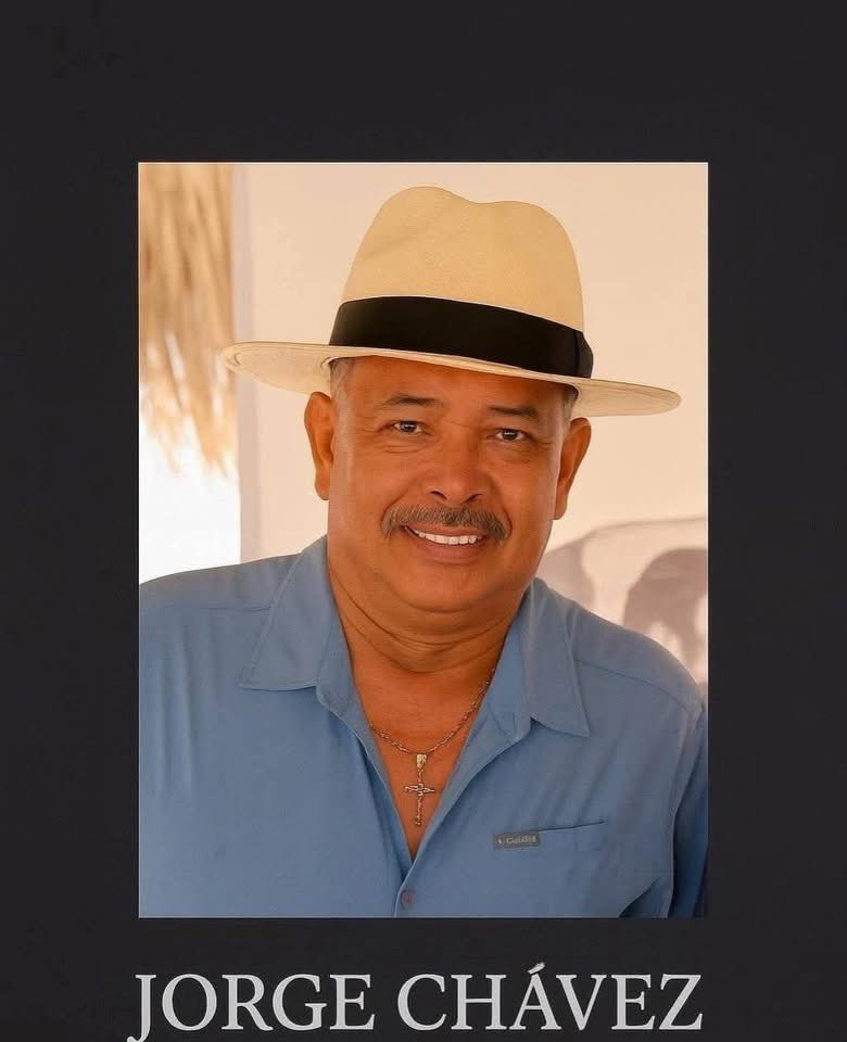 Terrible lo que está sucediendo en BCS con el gobernador de Morena <a href="/VictorCastroCos/">Víctor Castro</a> 

Estudiante de Agronomía de la UABCS, víctima inocente de la violencia en Villa Morelos, BCS

Edgar Mendoza Ruvalcaba, de 19 años de edad, era estudiante de la carrera de Ingeniería Agrónoma en