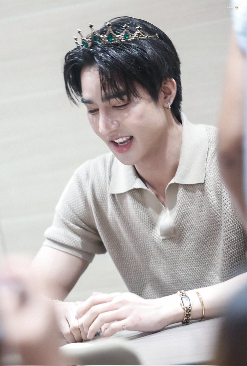 sandsaai's tweet image. ———   𝙋𝙍𝙄𝙉𝘾𝙀    📸👑✨  ———

[  #EarthPirapat​   :    @Earth_Pirapat  ]