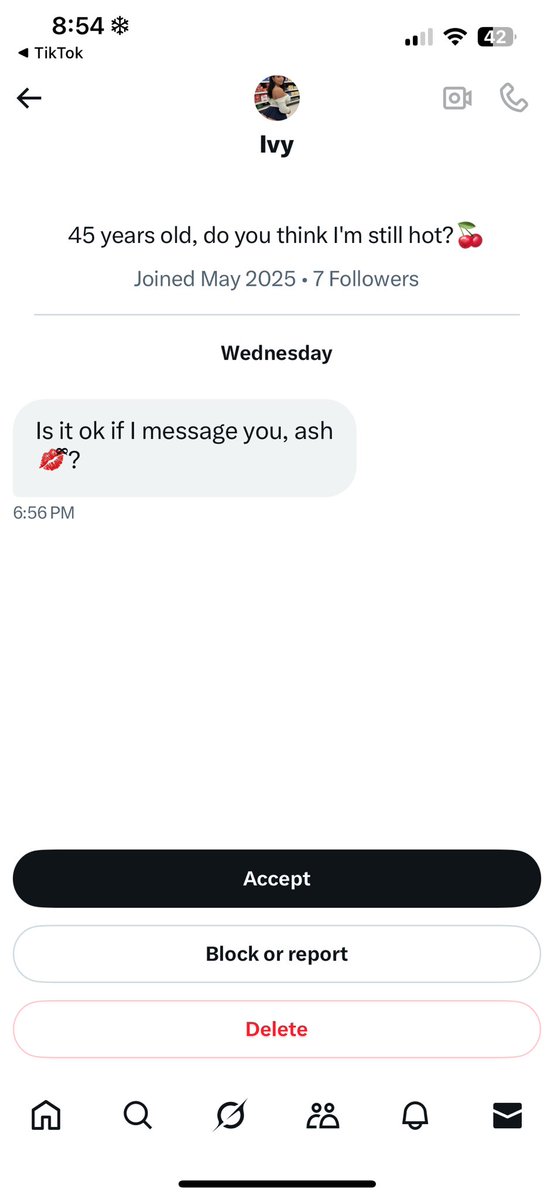yummyysab's tweet image. no it’s not okay.