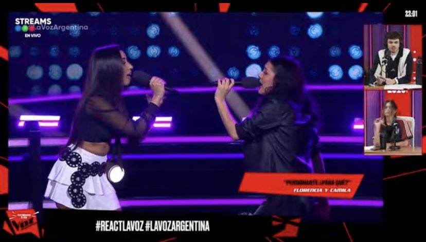 LeoMachadoN_'s tweet image. Emilia escuchando como le falta fuerza a su canción de cumbia #LaVozArgentina
