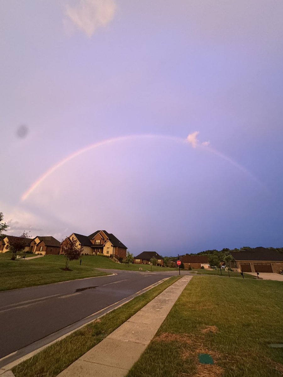 Really wild sky. This is facing east and immediately turning around and looking west. <a href="/MarcWeinbergWX/">Marc Weinberg</a> <a href="/JudeRedfield/">Jude Redfield</a>