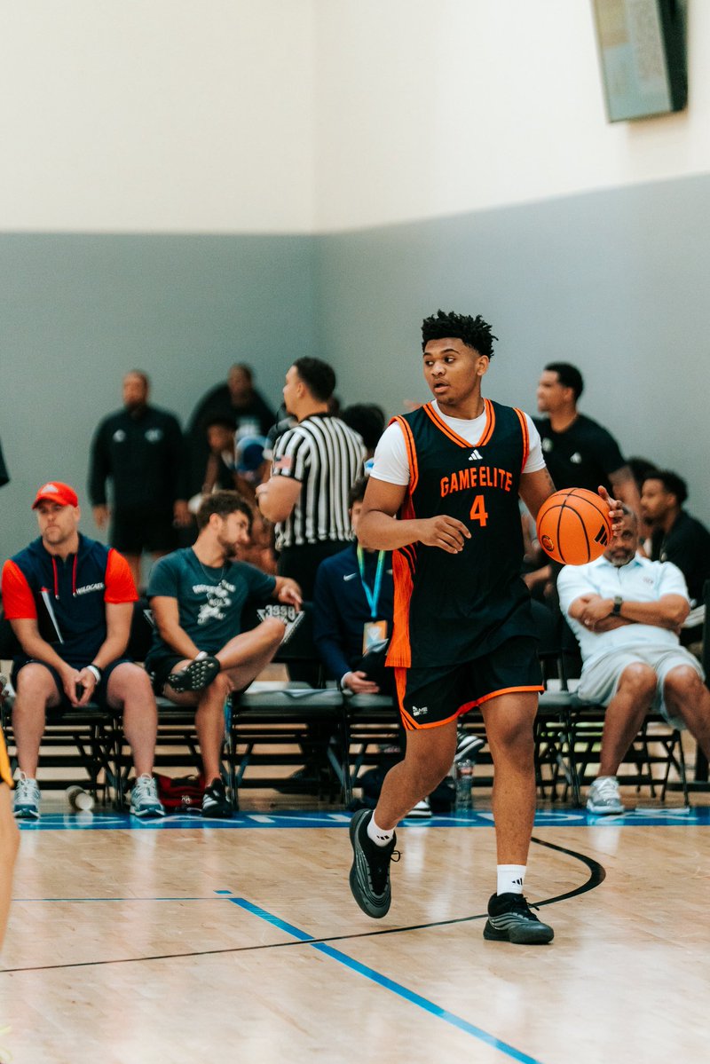 Colben Landrew four ⭐️ guard from Wheeler High School has received an offer from UConn!! Landrew has had a phenomenal summer with Game Elite on the 3SSB circuit and with Wheeler emerging as one of the biggest stock risers of the offseason!! His recruitment continues to gain