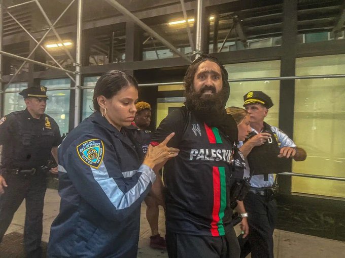 This moron allegedly yelled Free Palestine while the active shooter attack was unfolding in Midtown Manhattan. 

Arrested.
