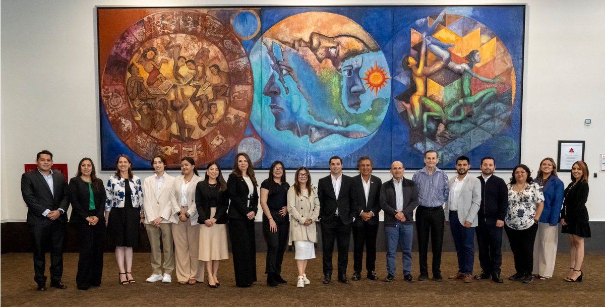 En el <a href="/ConsejoMexCarne/">ComeCarne</a> estamos trabajando con todo para hacer de #ExpoCarnesyLácteos 2027 una edición aún mejor.

¡Hoy tuvimos una gran reunión con el equipo de <a href="/cintermexmty/">Cintermex</a>! 🤝

¡Nos vemos en el 2027 ! 🔥 #Cintermex #IndustriaCárnica #IndustriaLáctea #carne #leche 

🥩 🥛