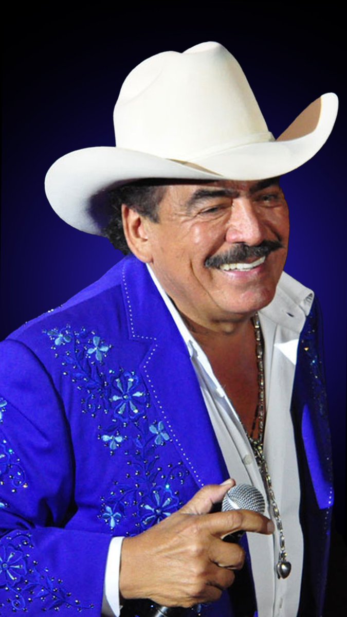 “Y me alegro al saber que me escondo #EnTuSonrisa…”