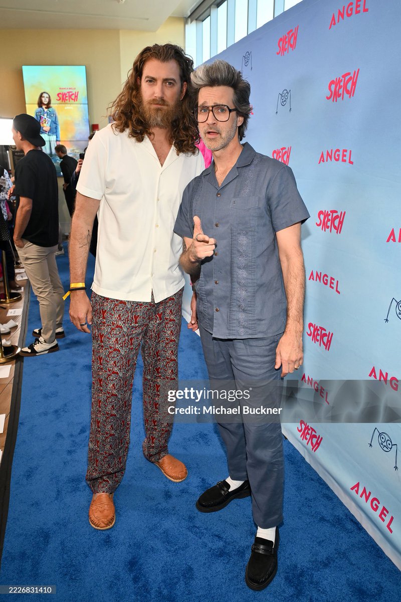 Jula483's tweet image. they look SO GOOD