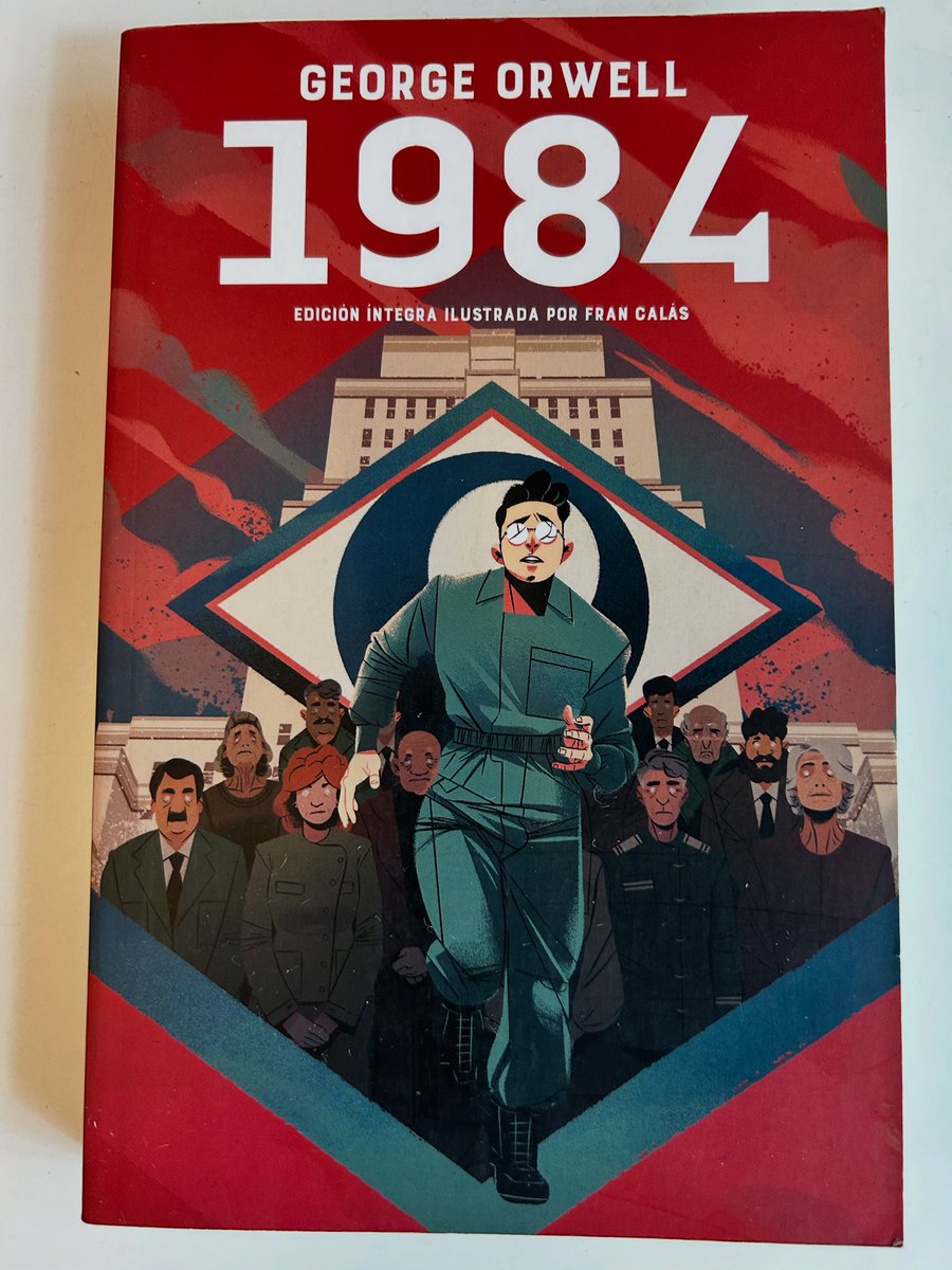 AliasCane's tweet image. Lo que antes era profético, hoy es un manual. Orwell previó lo que pasa en el mundo y hoy todavía no es tarde para evitarlo. Esta bella edición está ilustrada por @francalas y es un clásico indispensable. Aquí en el Pony y con envío. #Book #1984 # #Orwell #Libros #distopia
