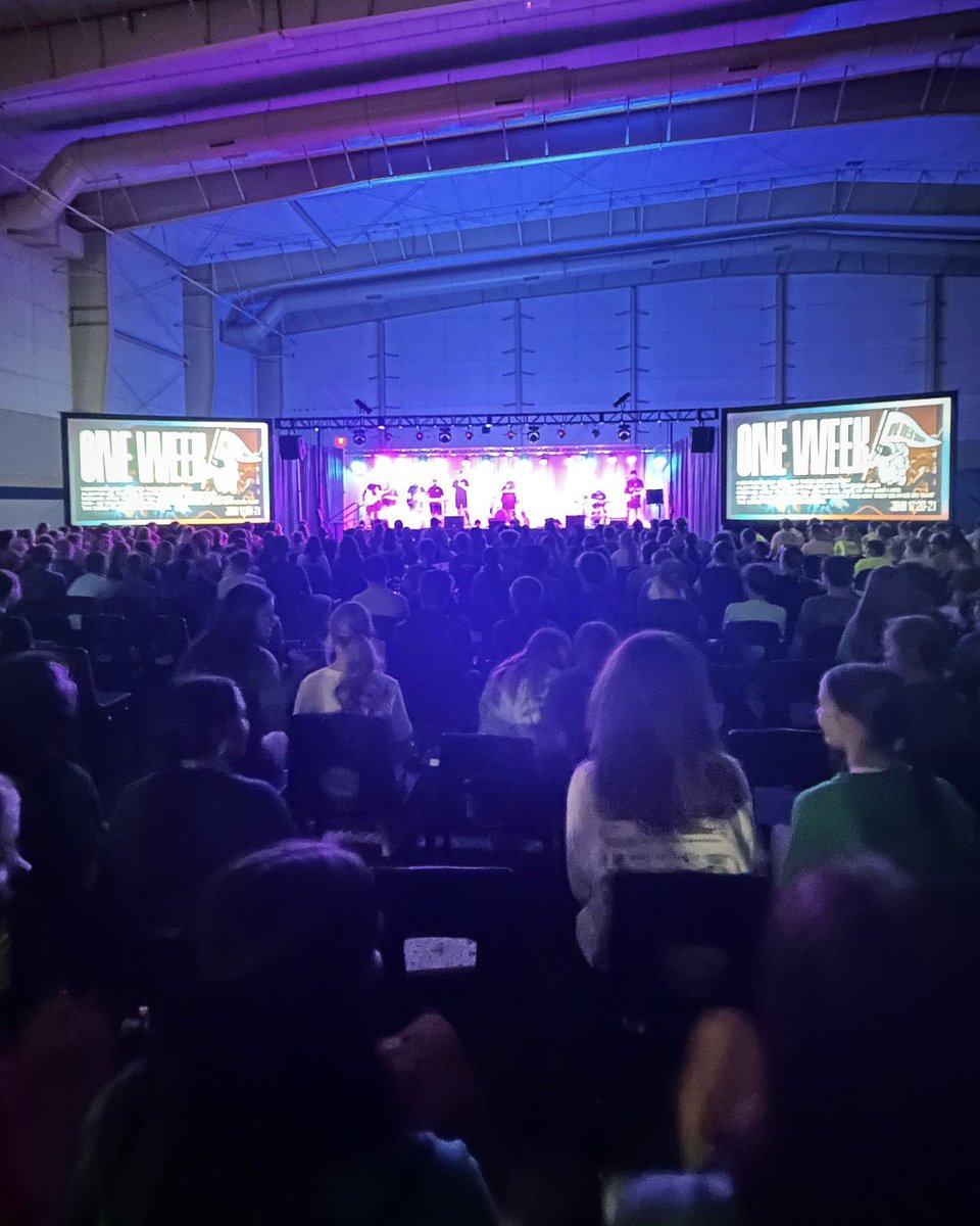 JasonCurry's tweet image. Life-changing night with students in Alma, Arkansas! Jesus is better!