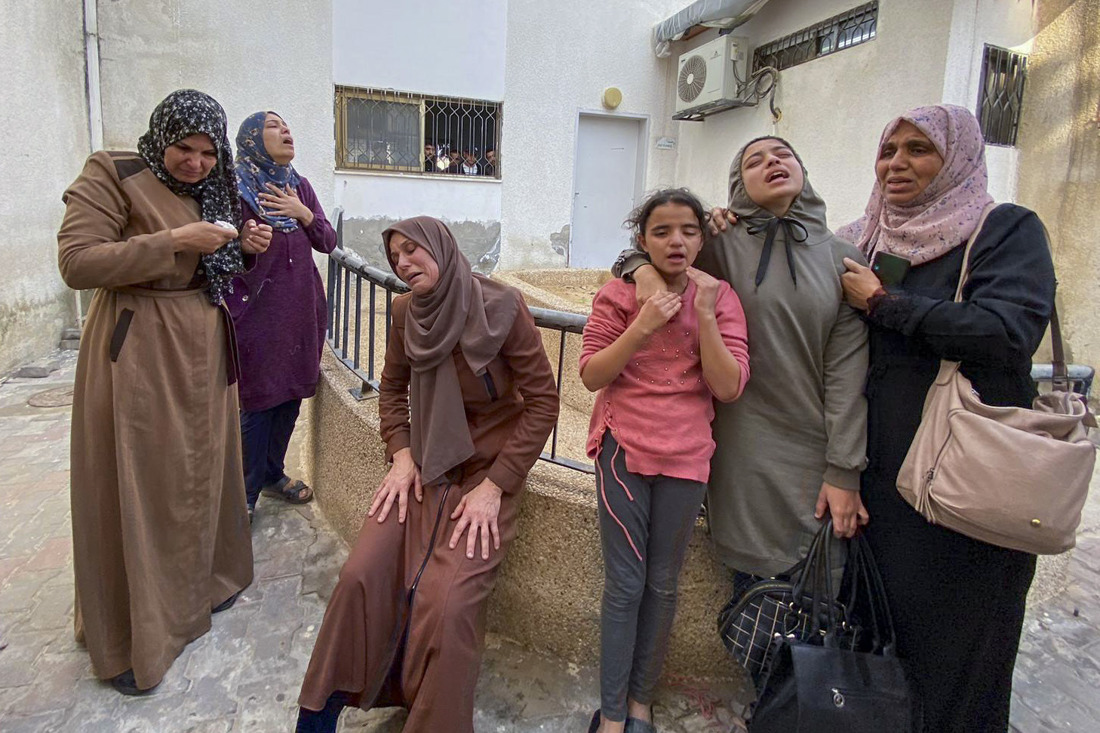 #Mundo  

Alertan que un millón de mujeres y niñas en Gaza enfrentan malnutrición, violencia y abuso

elcomentario.ucol.mx/?p=229908

#ElComentario #HambrunaMasiva #ONUMujeres #PazSostenible #GuerraGaza #AltoalFuegoGaza