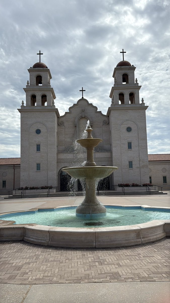 FrEdwardLooney's tweet image. As the day comes to a close, I wanted to make you aware that today is the memorial of Blessed Stanley Rother. I visited the beautiful shrine built to him in Oklahoma City just last month. It’s breathtaking. A powerful place of prayer. I’ve begun asking his intercession. If you do…