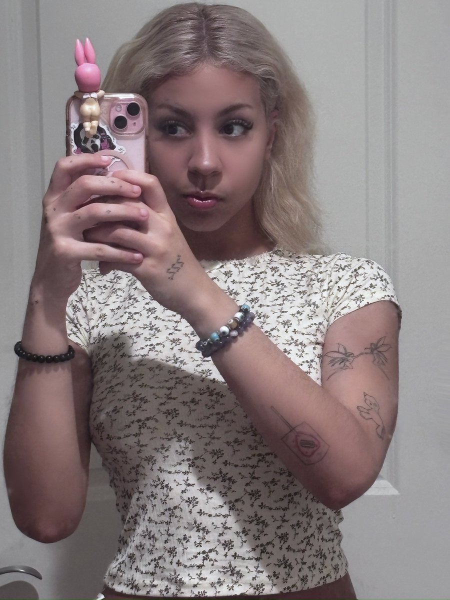 anaisaearns's tweet image. the more men i’m abusing, the happier i am