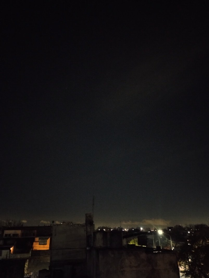 Ricardo Brown (@brown_1911) on Twitter photo Temperatura 9.0°C
Humedad 87%
Asi está la noche en BuenosAires
<a href="/MeteoBsAs/">Meteorologia Buenos Aires ⛈ ⛅️☀️⚡️</a>
#CABA Temperatura 9.0°C
Humedad 87%
Asi está la noche en BuenosAires
<a href="/MeteoBsAs/">Meteorologia Buenos Aires ⛈ ⛅️☀️⚡️</a>
#CABA