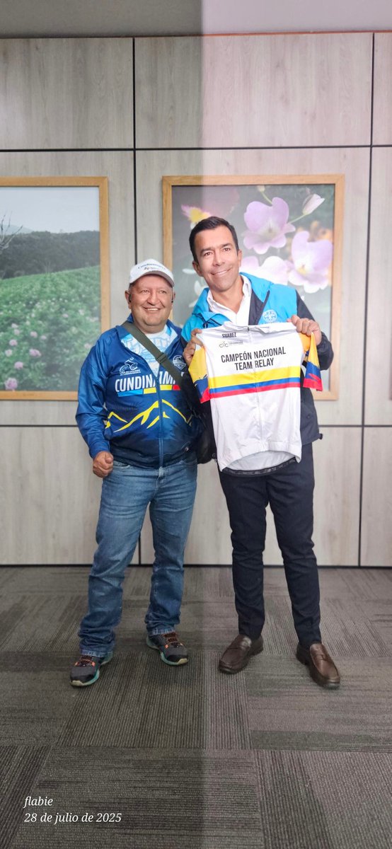 FABIO RODRIGUEZ. #formandofuturoscampeones (@farozciclismo1) on Twitter photo Gracias gobernador <a href="/JorgeEmilioRey/">Jorge Emilio Rey Ángel</a> por esas palabras de reconocimiento a mi labor como formador en el CICLISMO, eso me motiva a seguir trabajando y dar lo mejor a cundinamarca Gracias gobernador <a href="/JorgeEmilioRey/">Jorge Emilio Rey Ángel</a> por esas palabras de reconocimiento a mi labor como formador en el CICLISMO, eso me motiva a seguir trabajando y dar lo mejor a cundinamarca