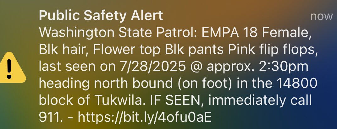 WACrimeWatch's tweet image. Call 911 if seen or @wastatepatrol .