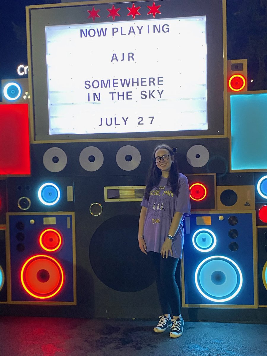 Followthe_Click's tweet image. AMAZING show last night!! Hearing Come Hang Out and Finale live was truly amazing. I’d never think I’d get to hear them play those songs ever!! @AJRBrothers